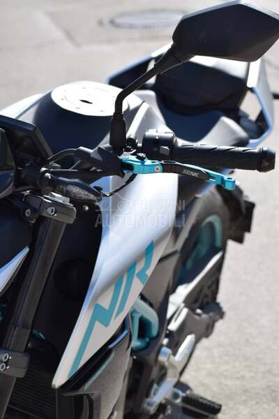 CFMOTO nk 300