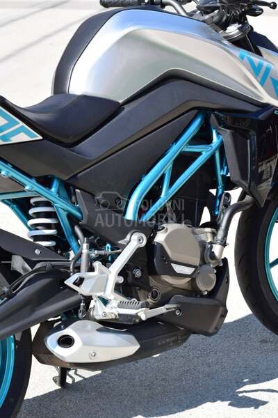 CFMOTO nk 300