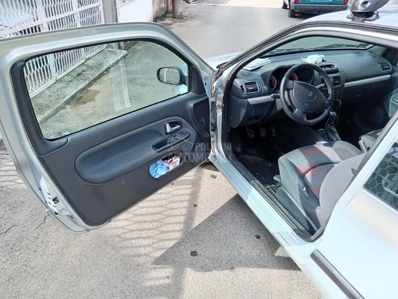 Renault Clio 1.2 16v