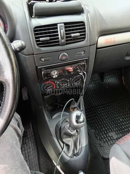 Renault Clio 1.2 16v