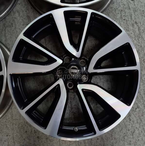 Aluminijumske felne Nissan sa Senzorima 19" 5 x 114.3