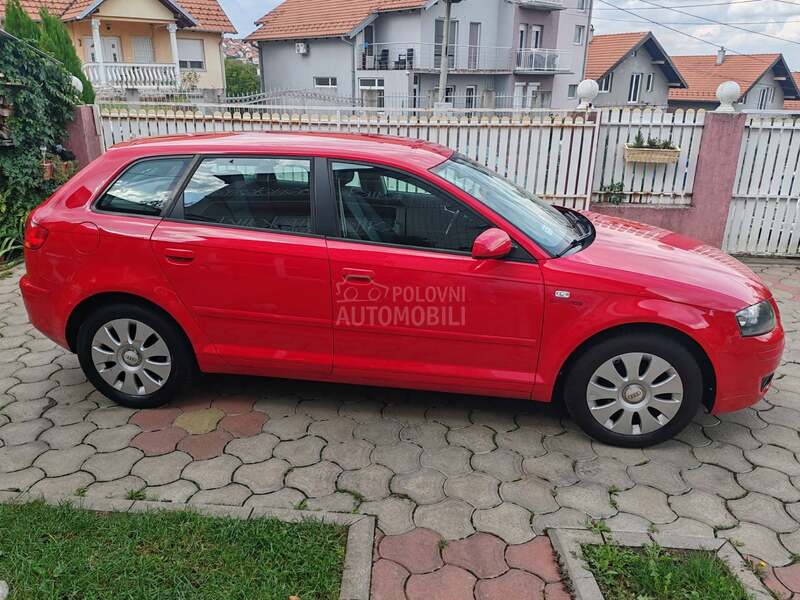 Audi A3 1.6 8v