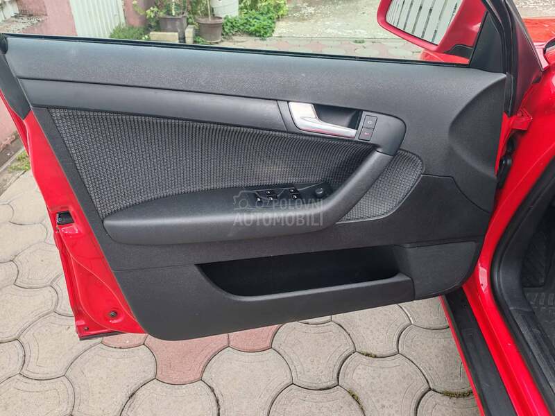 Audi A3 1.6 8v