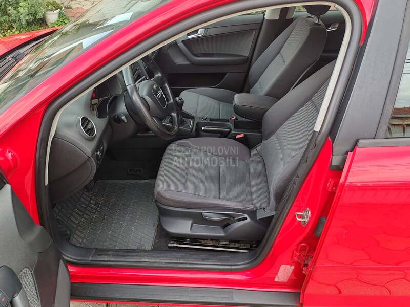 Audi A3 1.6 8v