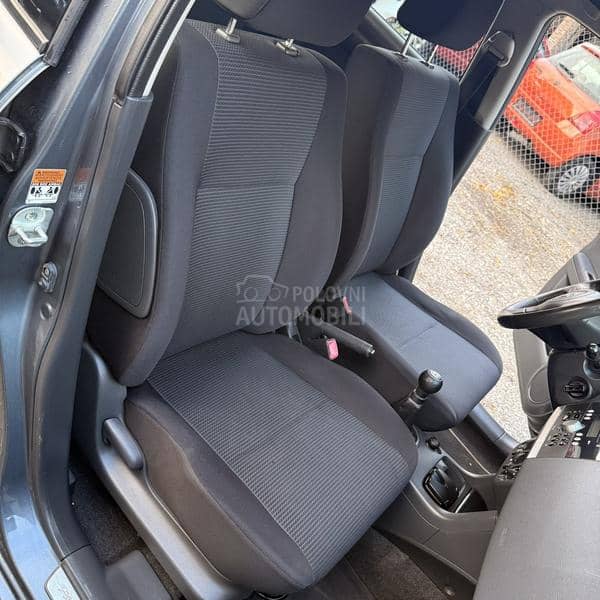 Suzuki Swift 1,3 4x4 Suzuki Swift 1,3 4x4