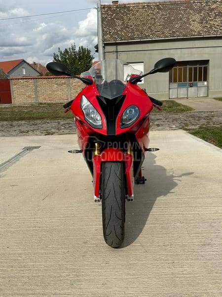 BMW S1000rr