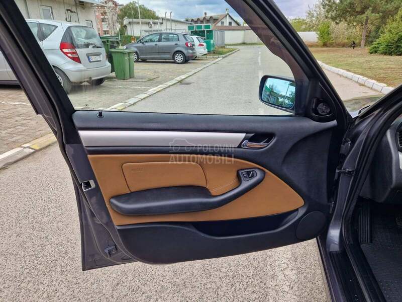 BMW 320 E46