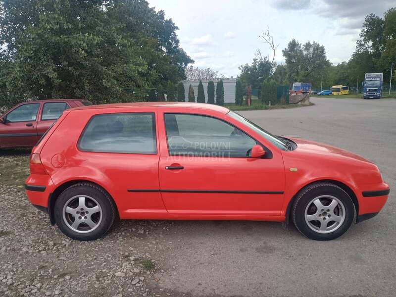 Volkswagen Golf 4 