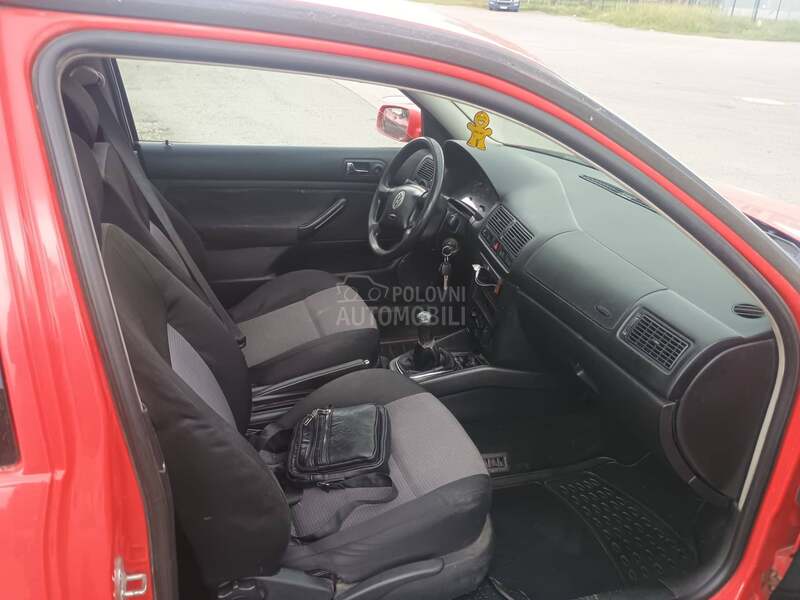 Volkswagen Golf 4 