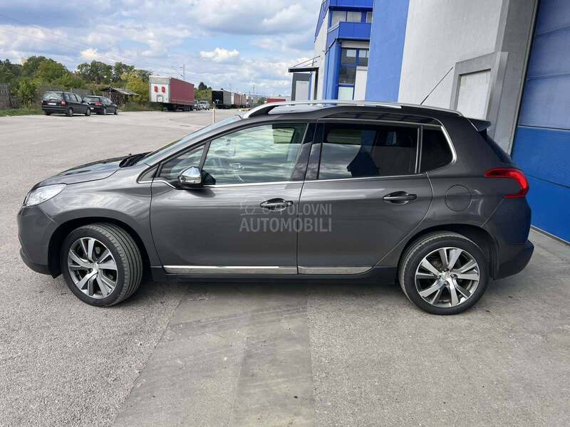 Peugeot 2008 1.2