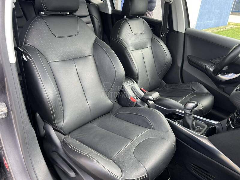 Peugeot 2008 1.2