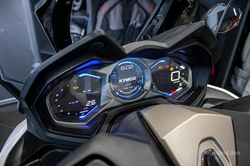 Kymco AK 575 PREMIUM