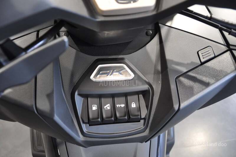 Kymco AK 575 PREMIUM