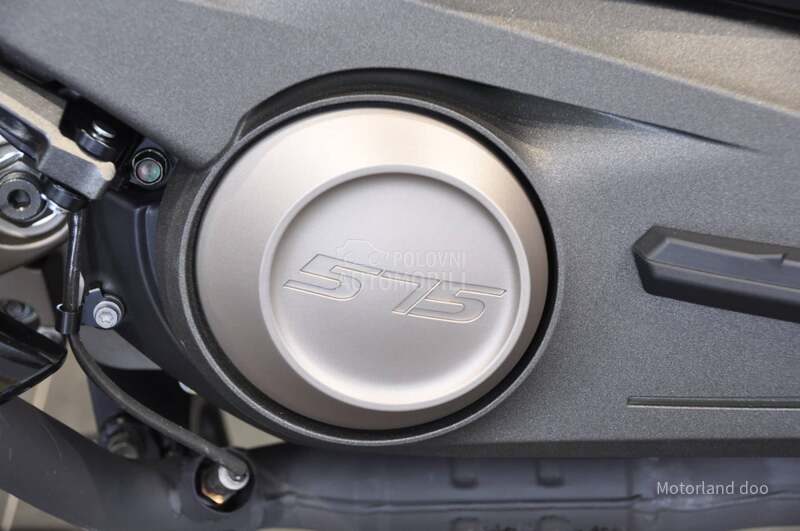 Kymco AK 575 PREMIUM