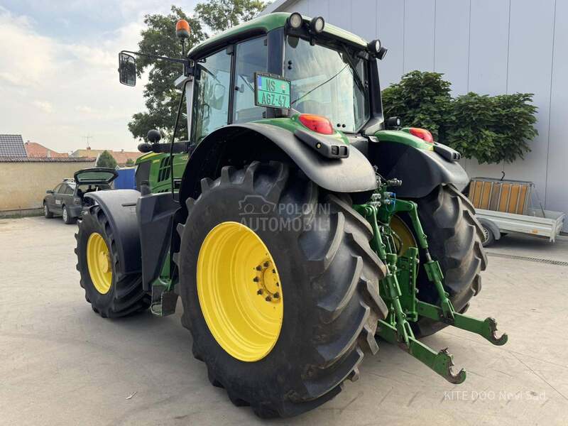 John Deere 6195M