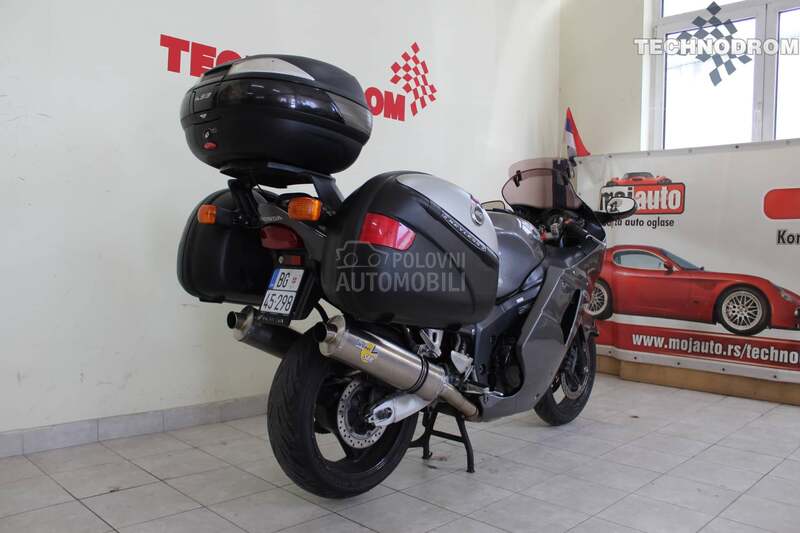 Honda CBR 1100 XX