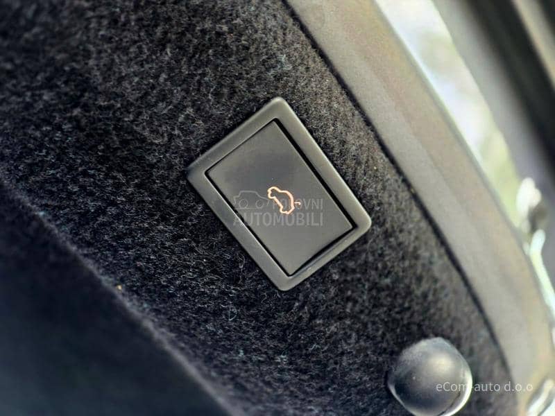 Škoda Superb 2.0 TDI AMBITION DSG