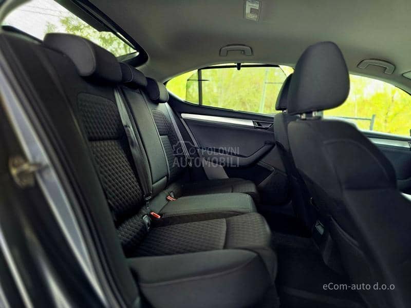 Škoda Superb 2.0 TDI AMBITION DSG