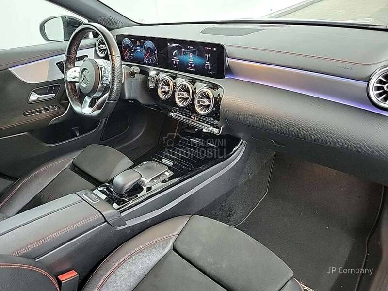 Mercedes Benz CLA 180 CDI AMG LINE PAN AMB