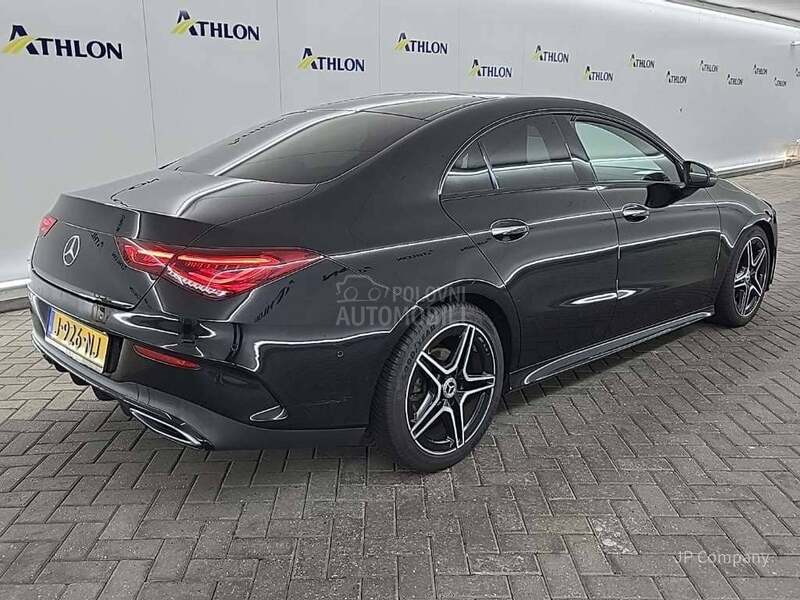 Mercedes Benz CLA 180 CDI AMG LINE PAN AMB