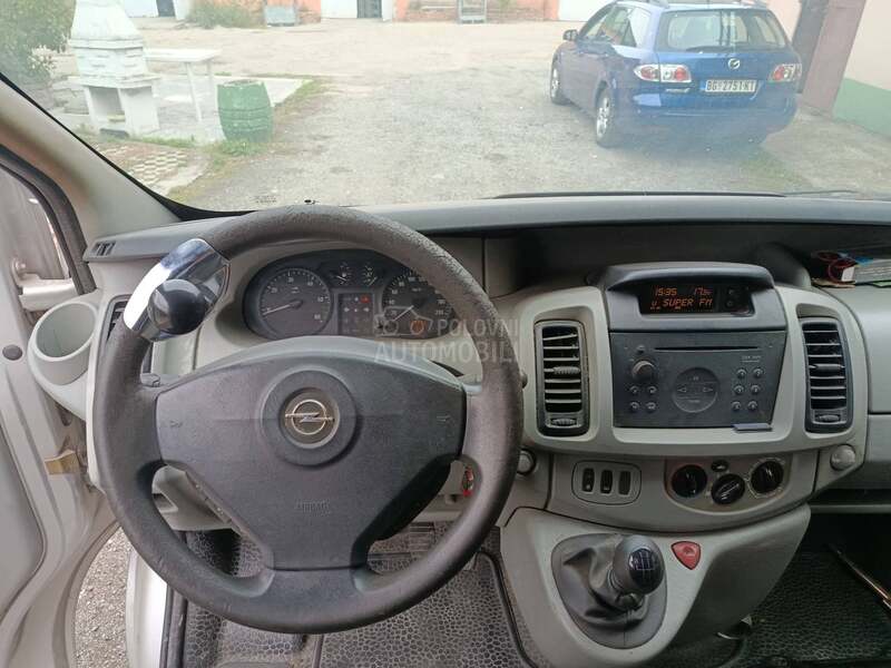 Opel Vivaro 