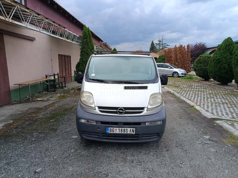 Opel Vivaro 
