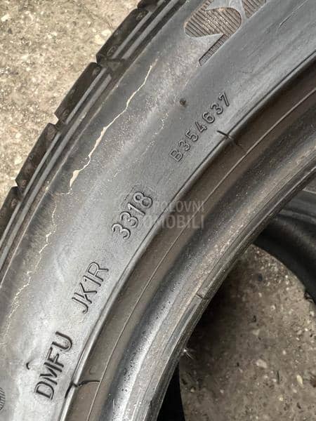 Dunlop 235/45 R18 Letnja