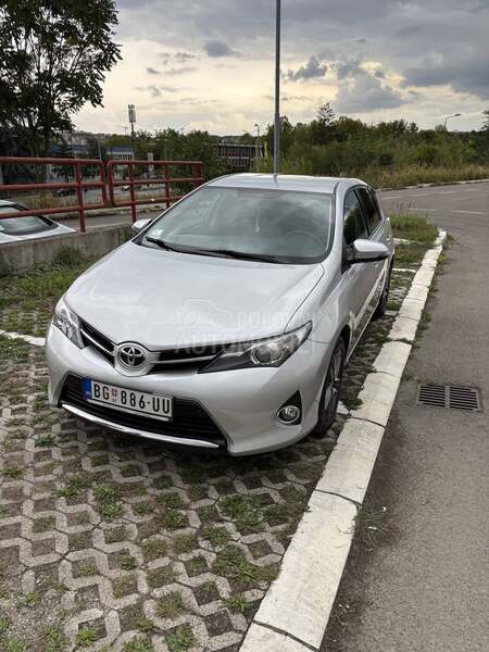 Toyota Auris 1.6