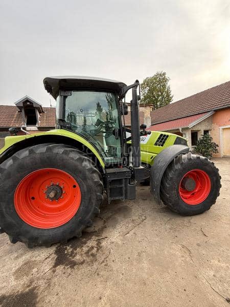 Claas arion 640 cmatic