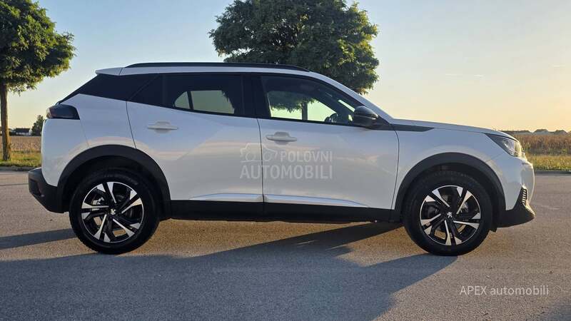 Peugeot 2008 1.5 Hdi Allure EAT8