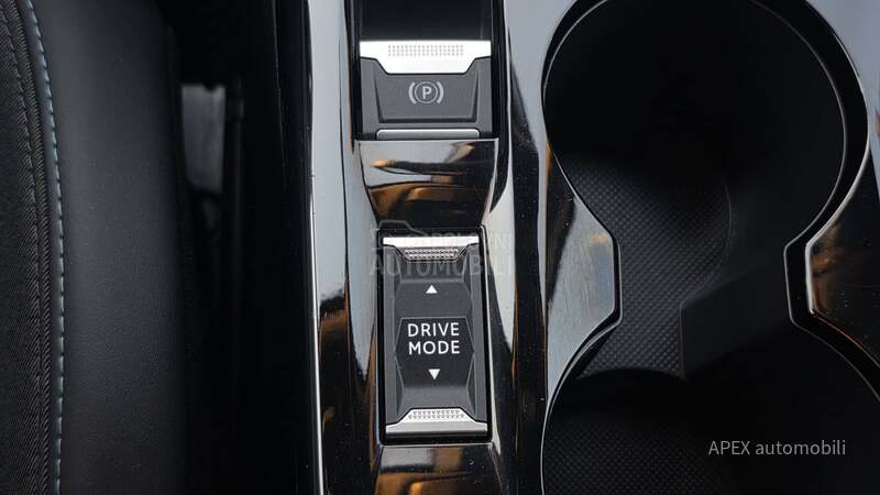 Peugeot 2008 1.5 Hdi Allure EAT8