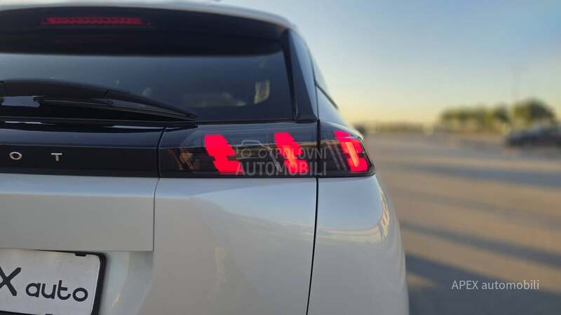 Peugeot 2008 1.5 Hdi Allure EAT8