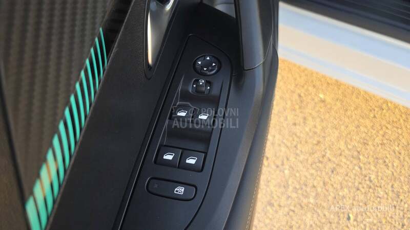 Peugeot 2008 1.5 Hdi Allure EAT8