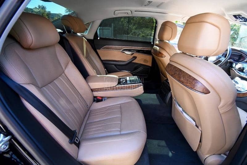 Audi A8 5.0 LONG