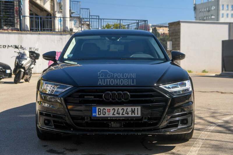 Audi A8 5.0 LONG