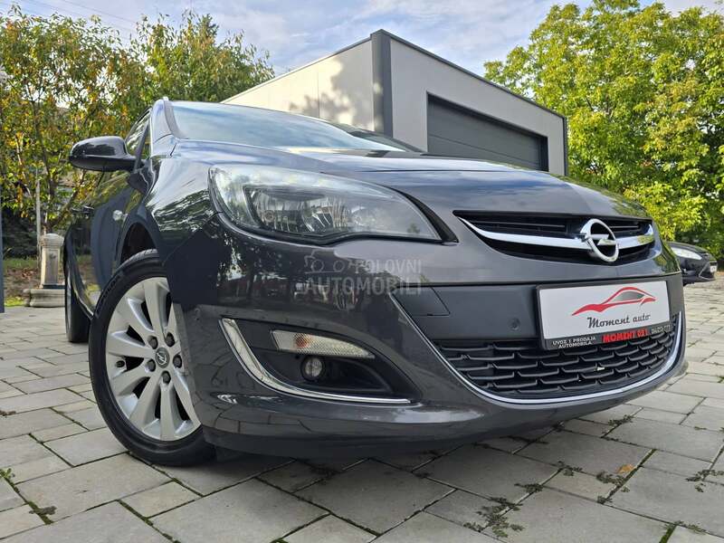 Opel Astra J 1.6 cdti COSMO