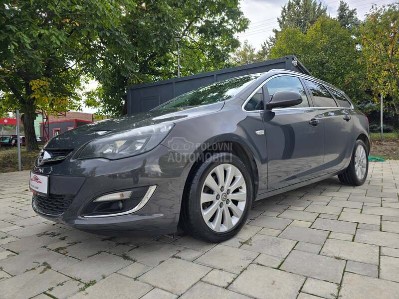 Opel Astra J 1.6 cdti COSMO