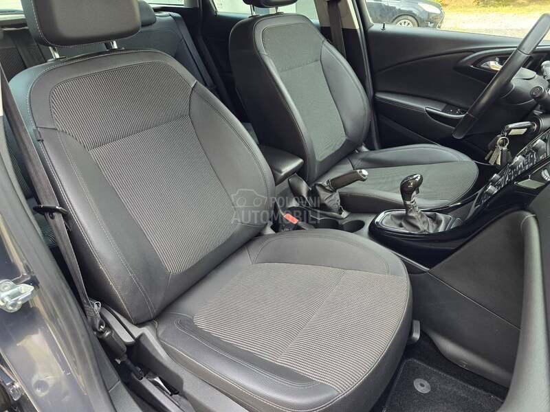 Opel Astra J 1.6 cdti COSMO