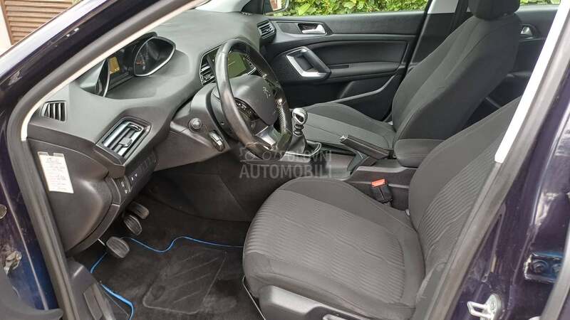 Peugeot 308 1.6 blu hdi nov nov