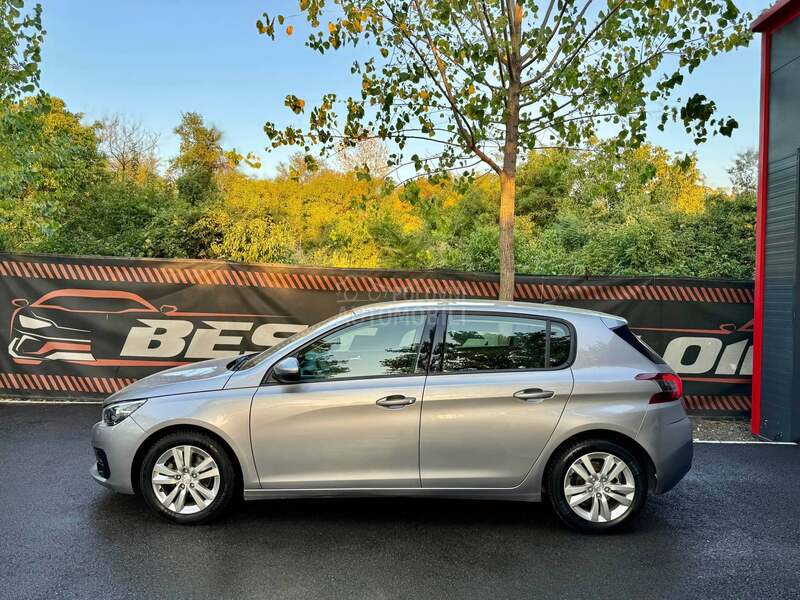 Peugeot 308 1.5 blue-HDI