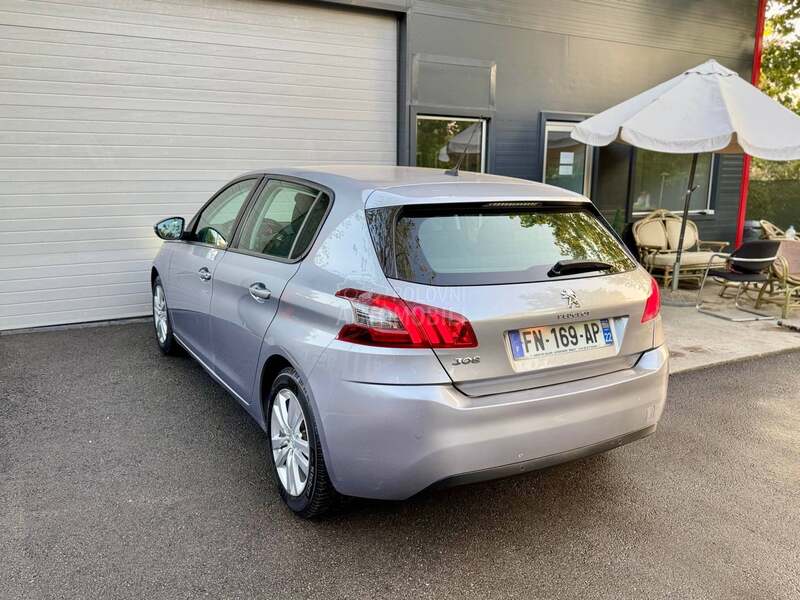 Peugeot 308 1.5 blue-HDI