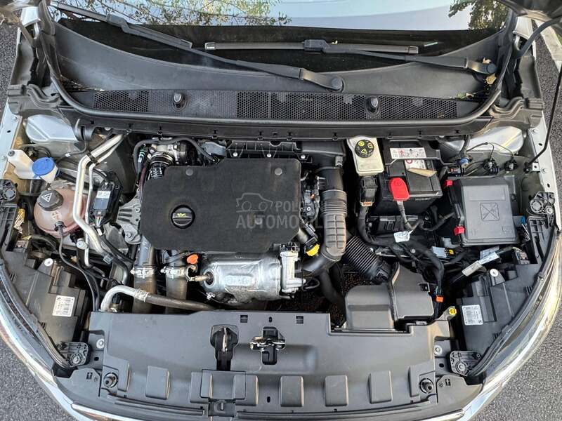 Peugeot 308 1.5 blue-HDI
