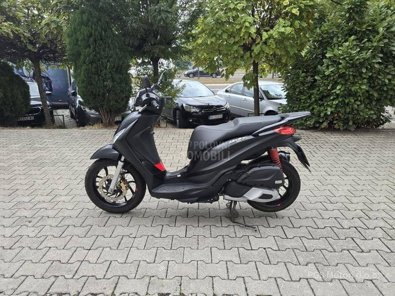 Piaggio MEDLEY 150