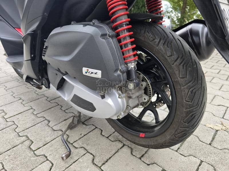 Piaggio MEDLEY 150