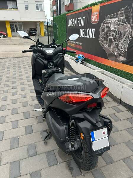 Yamaha Xmax