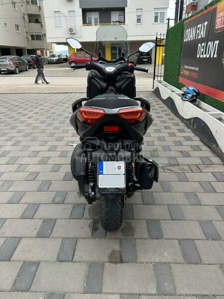 Yamaha Xmax