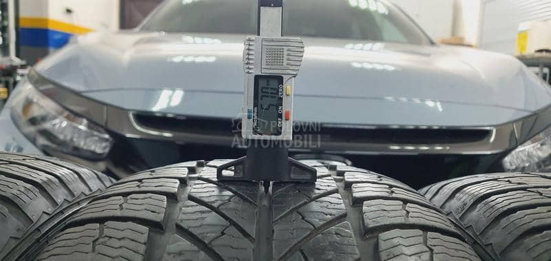 Gislaved 255/55 R18 Zimska