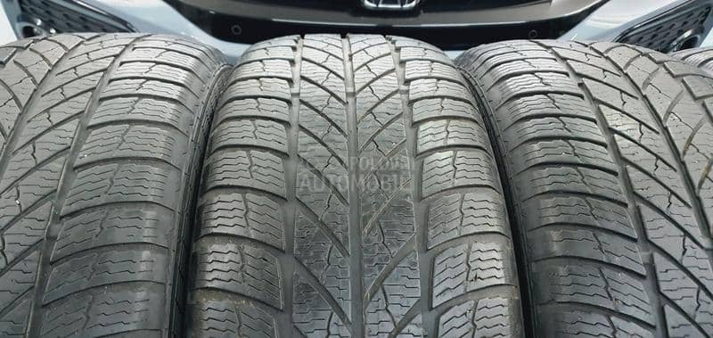 Gislaved 255/55 R18 Zimska