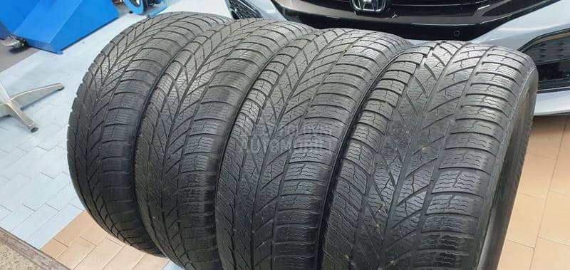Gislaved 255/55 R18 Zimska