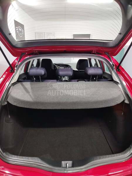 Honda Civic 1,4b BESPREK0RNA